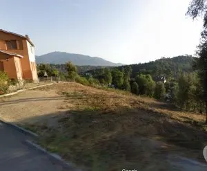 Parcela urbanizable en un entorno idílico - foto 2