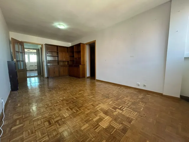Piso en Calle Camarena — 7
