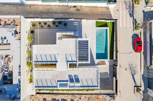 Villa nueva llave en mano con 4 dormitorios y vistas al mar  - foto 2