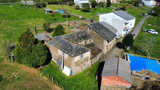 Conjunto de casas en Galdo-Viveiro