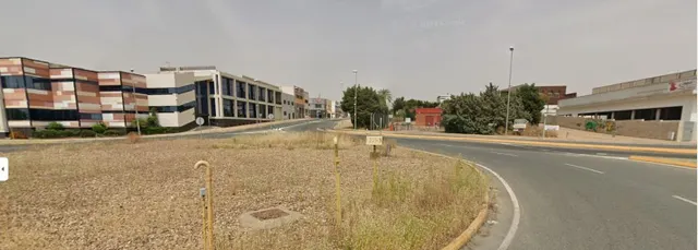 LOCAL COMERCIAL EN ALCALA DE GUADAIRA