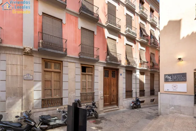 LOCAL EN VENTA JUNTO PLAZA ISABEL LA CATÓLICA — 3