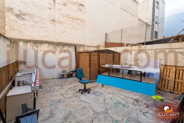 LOS ANGELES LOCAL COMERCIAL CON PATIO GRANDE - foto 4