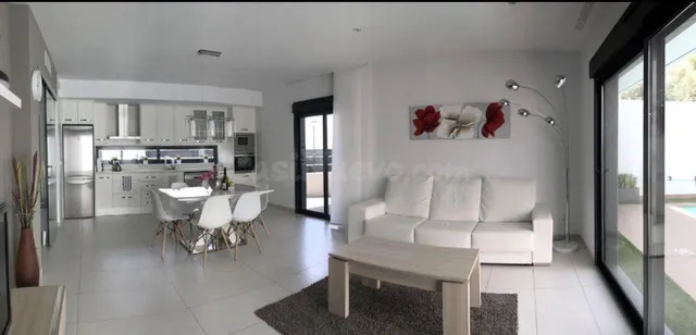 Villa independiente con piscina privada y solárium | Lomas d - foto 5