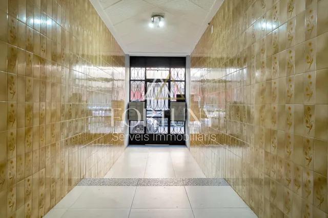 Piso en venta en Reus - foto 2