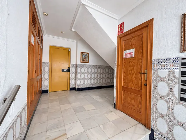 Apartamento 1 habitación 57m² en venta - Estacion de autobuses — 14