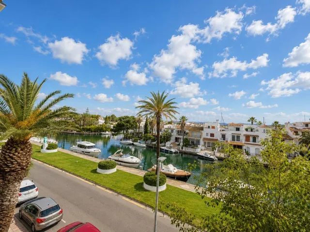 Apartamento con encanto en el corazón náutico de Empuriabrav - foto 2