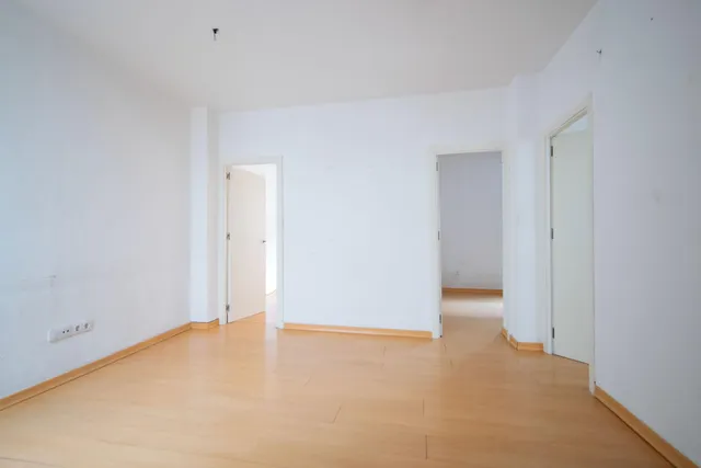 Piso junto en San Julián — 14