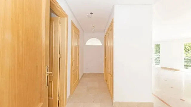 Chalet 5 habitaciones 919m² en venta - Puerto de la Torre — 32