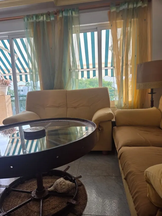 Piso de 150 m2, 4 dormitorios y garaje a un minuto de la playa — 14