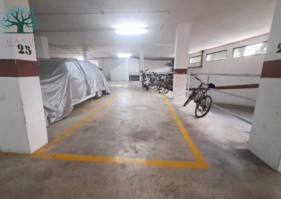 Garaje en venta en la cumbre