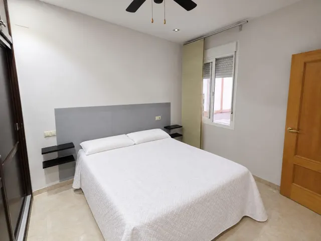 APARTAMENTO EN VENTA EN LA URBANIZACIÓN LA SALCHI — 8