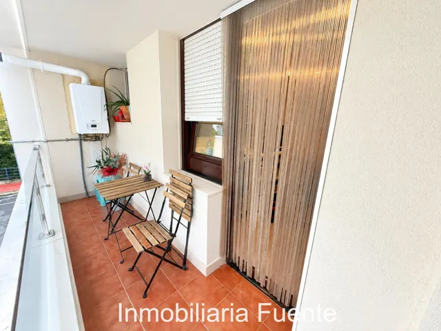 Se vende piso en Zalla con camarote — 9