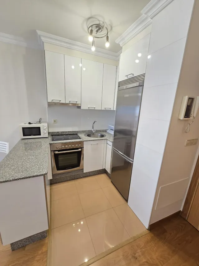 VIVIENDA IMPECABLE CON GARAJE Y BODEGA — 6