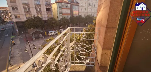 Alquiler para fijo, oficina en esquina con balcón, en el cen - foto 2