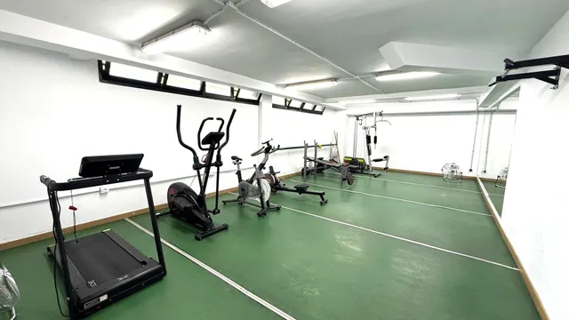 Vivienda a estrenar en urbanización privada en Parque Almunia con sauna, gimnasio y piscina comunitaria. — 20