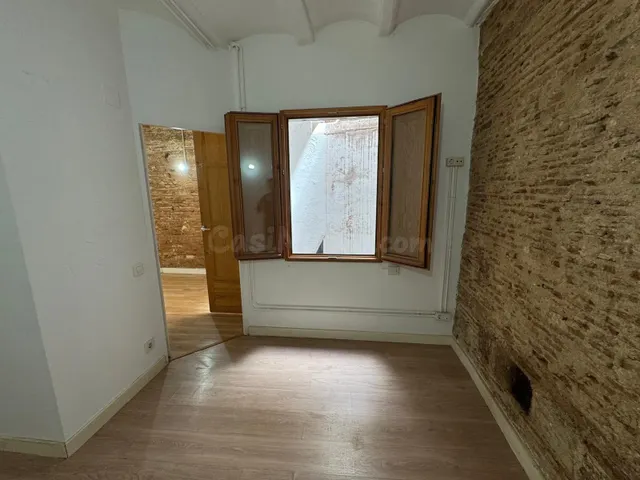 Pis reformat - barri gòtic — 2