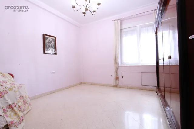 Vivienda con amplia terraza y grandes posibilidades en Los Remedios — 18