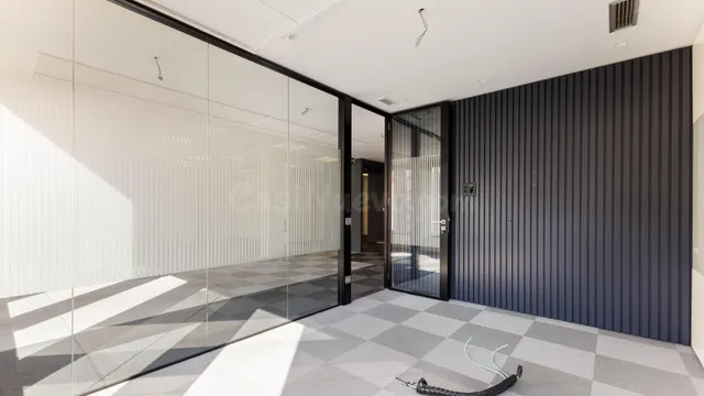 Oficina 728m² en alquiler - Eixample — 2