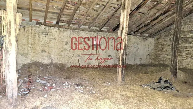 CASA Y CABAÑA PARA REHABILITAR. SOLORZANO — 22