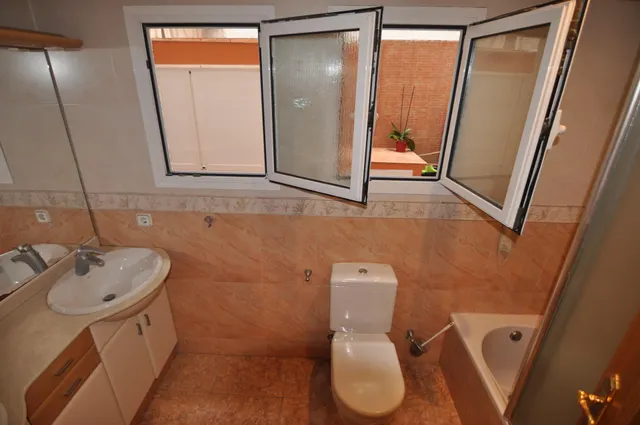Amplio apartamento en el puerto de Jávea — 14