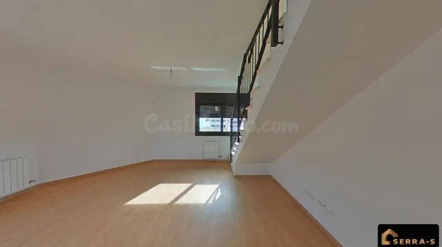 ¡IDEAL INVERSORES! Piso con alta rentabilidad garantizada en - foto 5