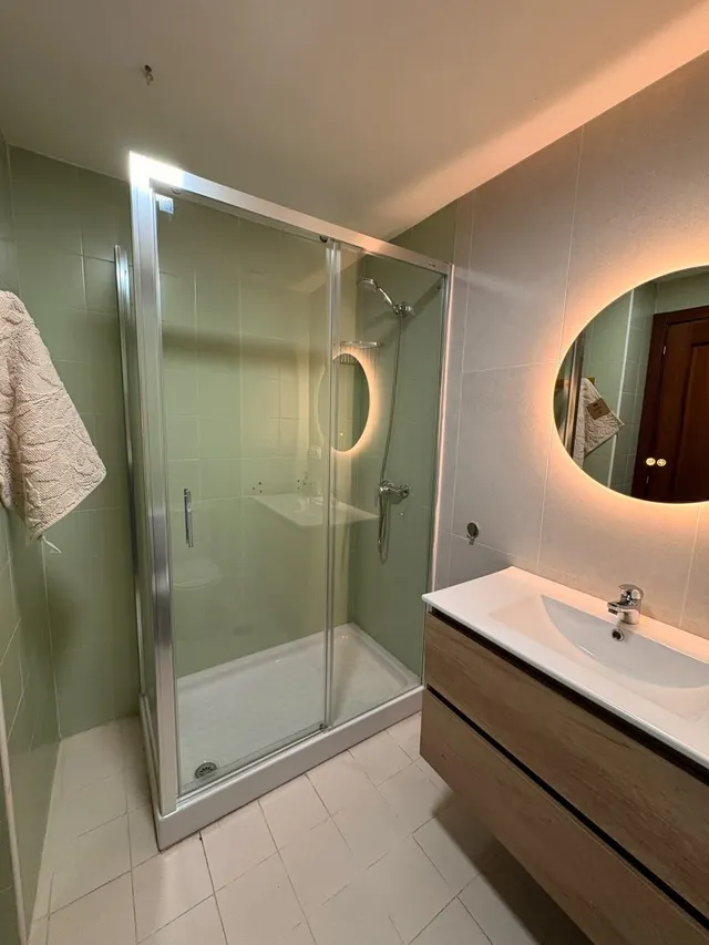 APARTAMENTO REFORMADO CON GARAJE — 12