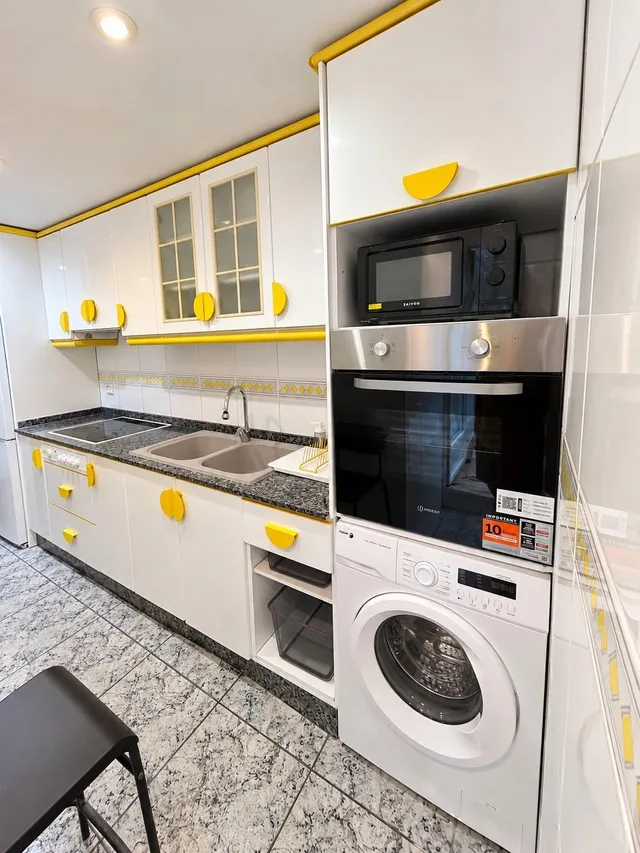 Piso de 3 habitaciones con terraza en Marxalenes — 21