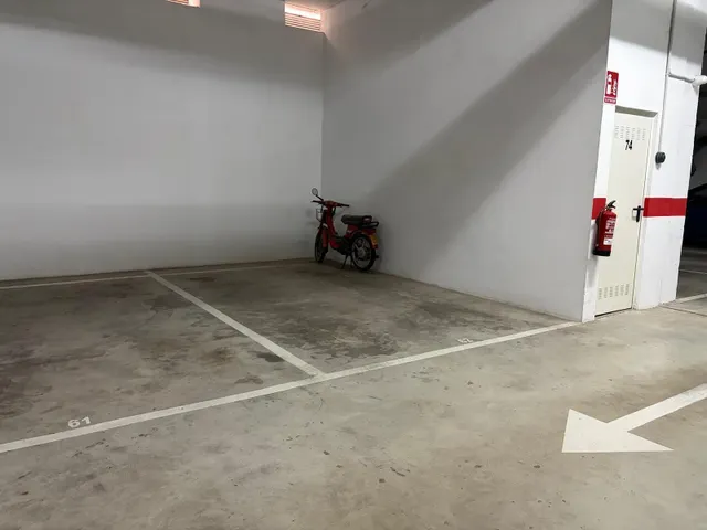 ESTUPENDA VIVIENDA EN NUEVO ZOCO, CON MAGNÍFICO Y GRAN PATIO (PORCHE), PISCINA, COCHERA, TRASTERO!!!! — 30