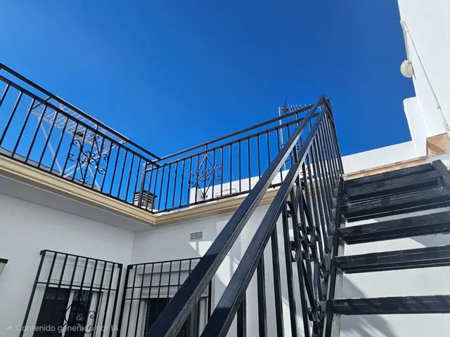 Casa practicamente nueva, toda en una planta, muy buenas calidades y con terraza de 20 m2 — 36