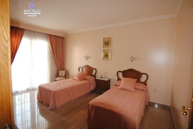 ESPECTACULAR CASA EN GANDIA — 45