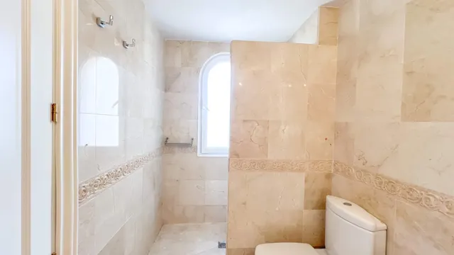 Casa adosada de 4 dormitorios en El Rosario, Marbella — 29