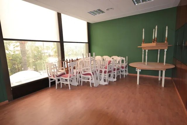 Oficina 2 habitaciones 227m² en venta - Marbella — 4
