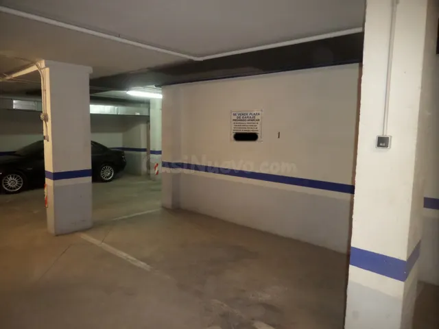 Se vende plaza de garaje en zona centro por 3000 euros - foto 3