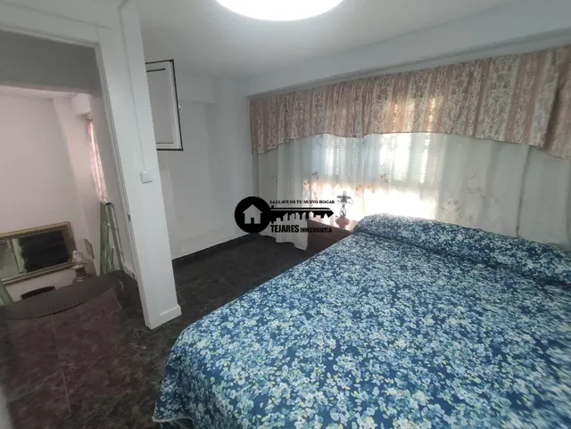 Inmobiliaria tejares vende local reacondicionado como vivienda en zona hospital — 11