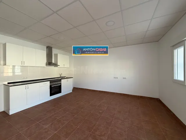 CASA DE PLANTA BAJA TOTALMENTE REFORMADA EN NOVELDA — 2