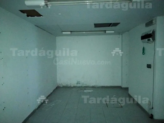LOCAL EN VENTA CALLE PEATONAL — 4