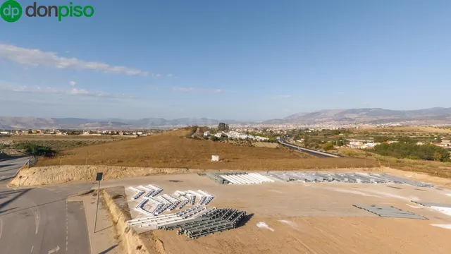 Amplio Terreno Rural en Avda Suspiro del Moro, Otura — 2