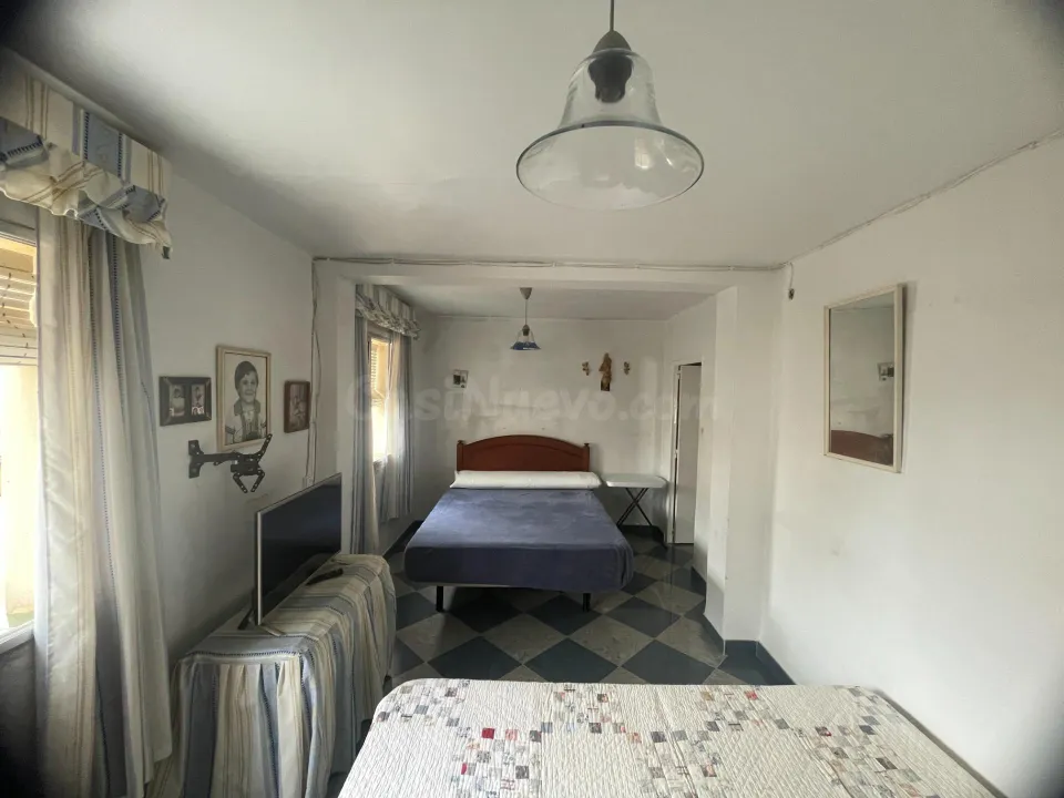 Piso para reformar en la coronación, zona oeste de jerez. ¡edificio con ascensor!
