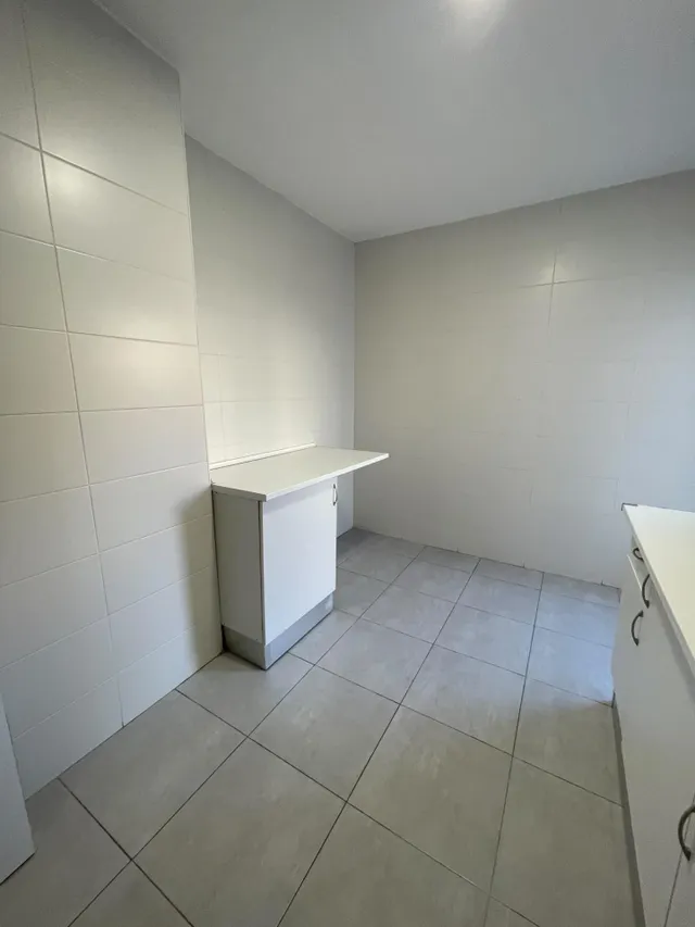 Piso reformado de 3 habitaciones con dos terrazas — 19