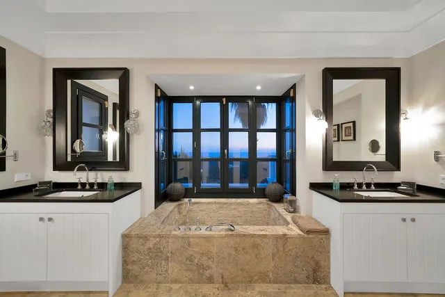 Chalet 5 habitaciones 1021m² en venta - Riviera del sol — 44
