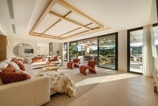 Villa 6 habitaciones 840m² en venta - Aloha — 39