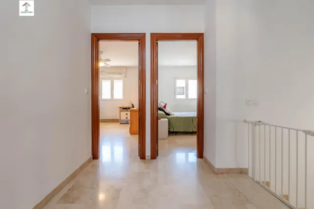 Espectacular chalet adosado en el Vial de Churriana de la Vega: eficiencia, confort y listo para entrar a vivir! — 43