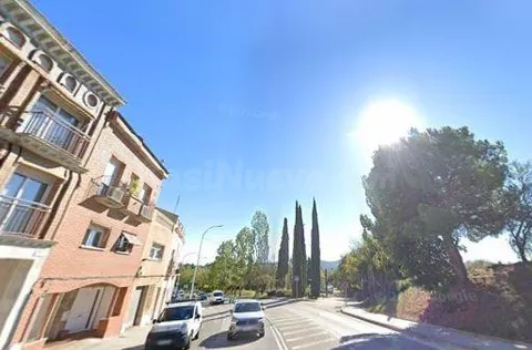 SE VENDE piso OKUPA en CALLE COSTA BRAVA, 37 de la Roca del Vallès (Barcelona).