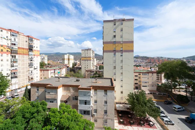 PISO EN VENTA EN CALLE GUADALBULLÓN — 20