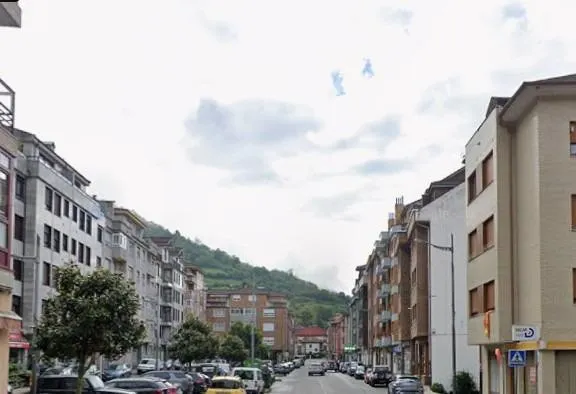 PISO EN ALLER