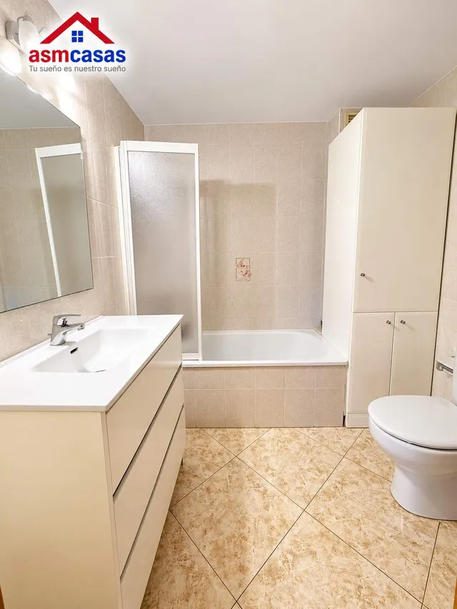Apartamento en Primera Línea de Playa con vistas espectaculares — 25