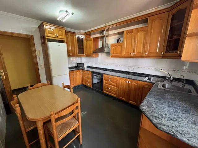 LOS NAREJOS VIVIENDA CON GARAJE - foto 3