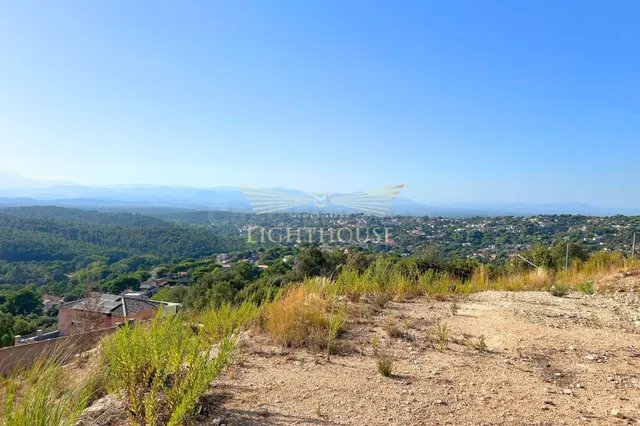 Parcela Urbana con vistas al mar y montañas. - foto 3