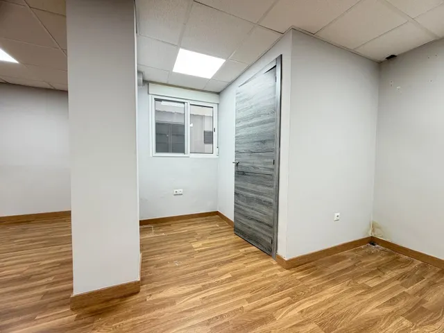 Local en alquiler en Benalúa · 141 m2 · Entreplanta · Luminoso — 7